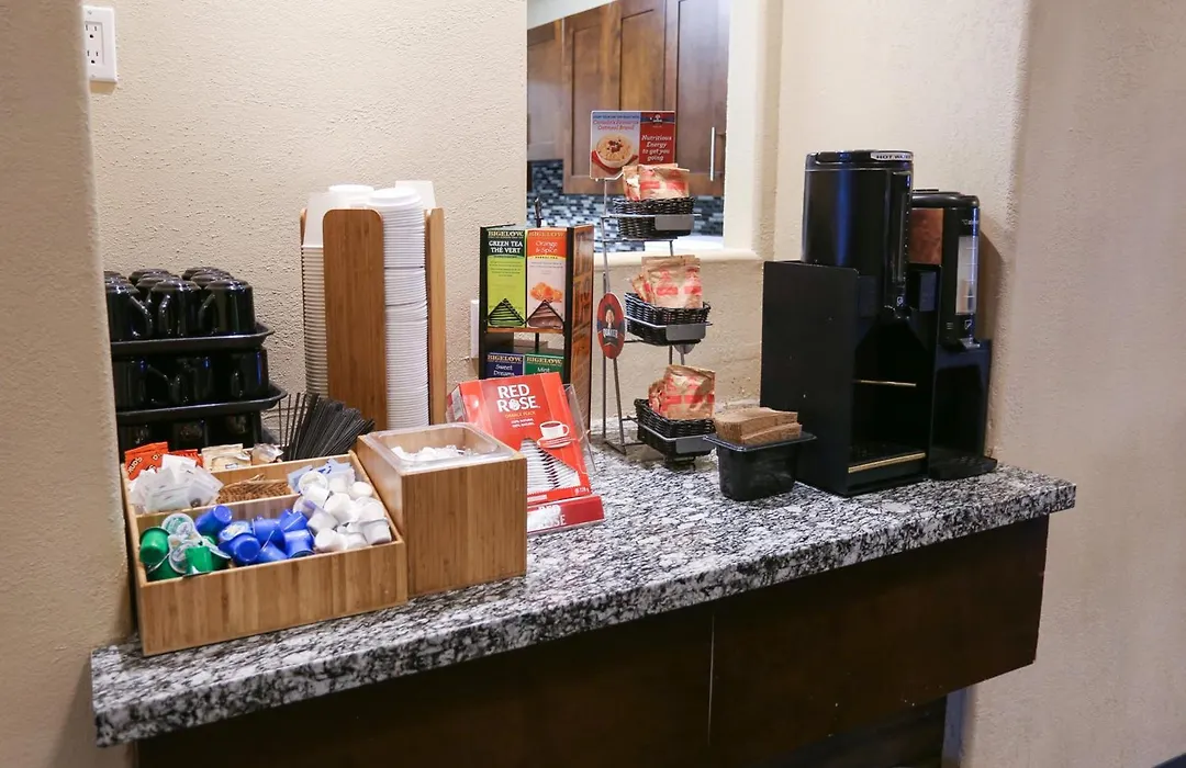 Prairie Crest Calgary Airport By Ihg-1