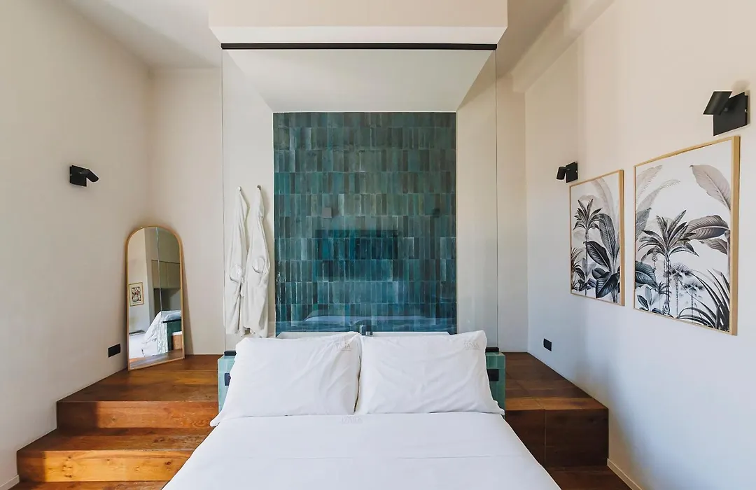 Palazzo Italia Suites-1