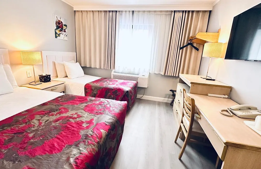 Flushing Central Hotel 88-1