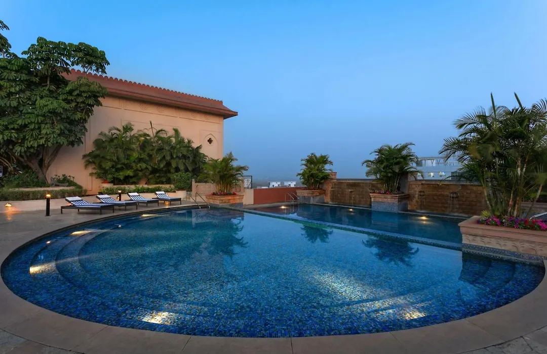 Sheraton Grand Pune Bund Garden Hotel-1