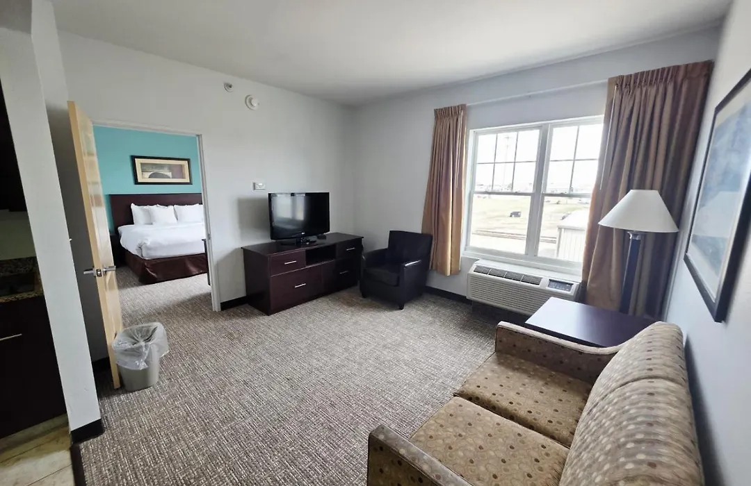 Mainstay Suites Minot-1