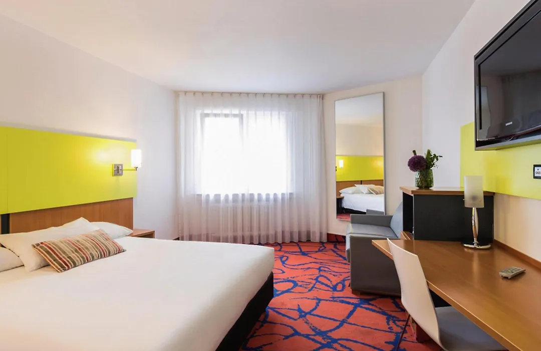 Ibis Styles Frankfurt City-1