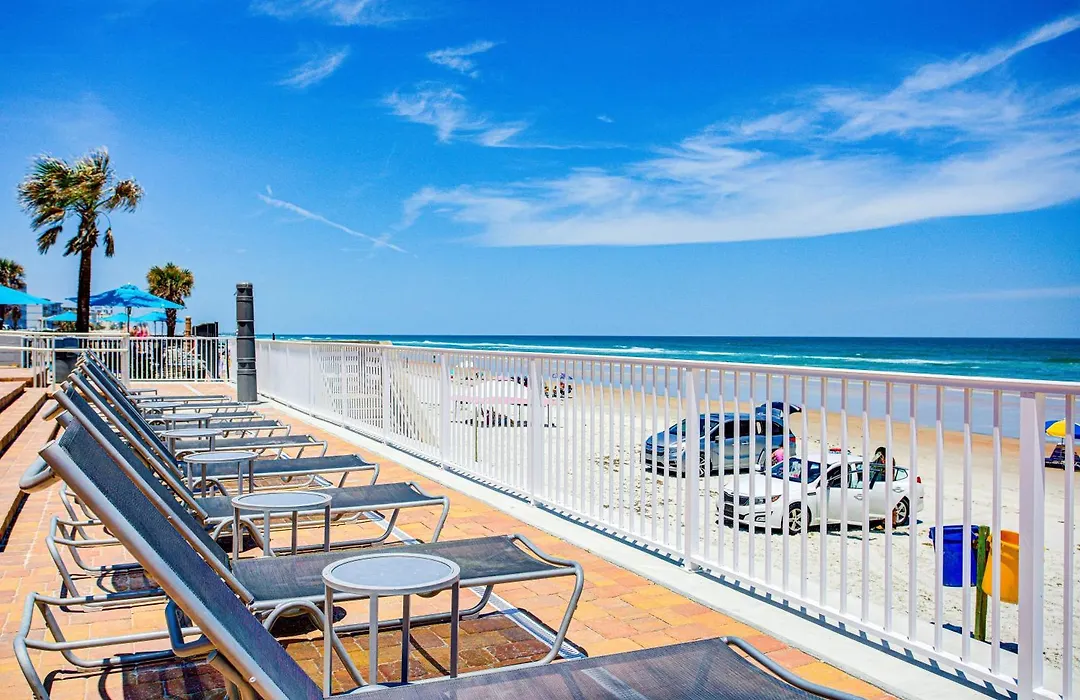 Beach House Inn With Pool & Hot Tub-1
