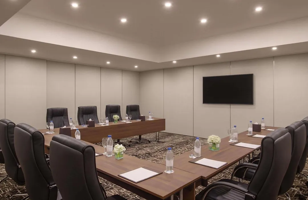 Grand Mercure Business Bay-1
