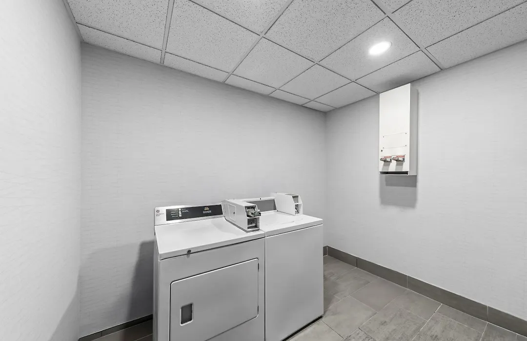 Spark By Hilton Cincinnati Airport South-1