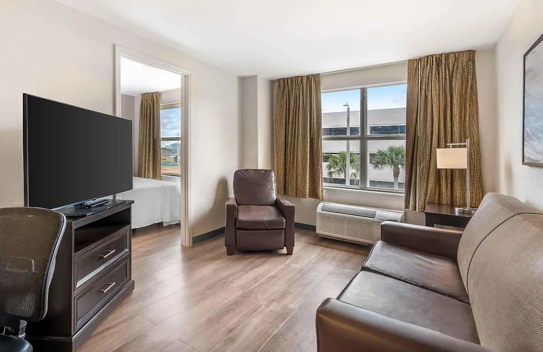 Extended Stay America Suites - West Palm Beach - Northpoint Corporate Park-1