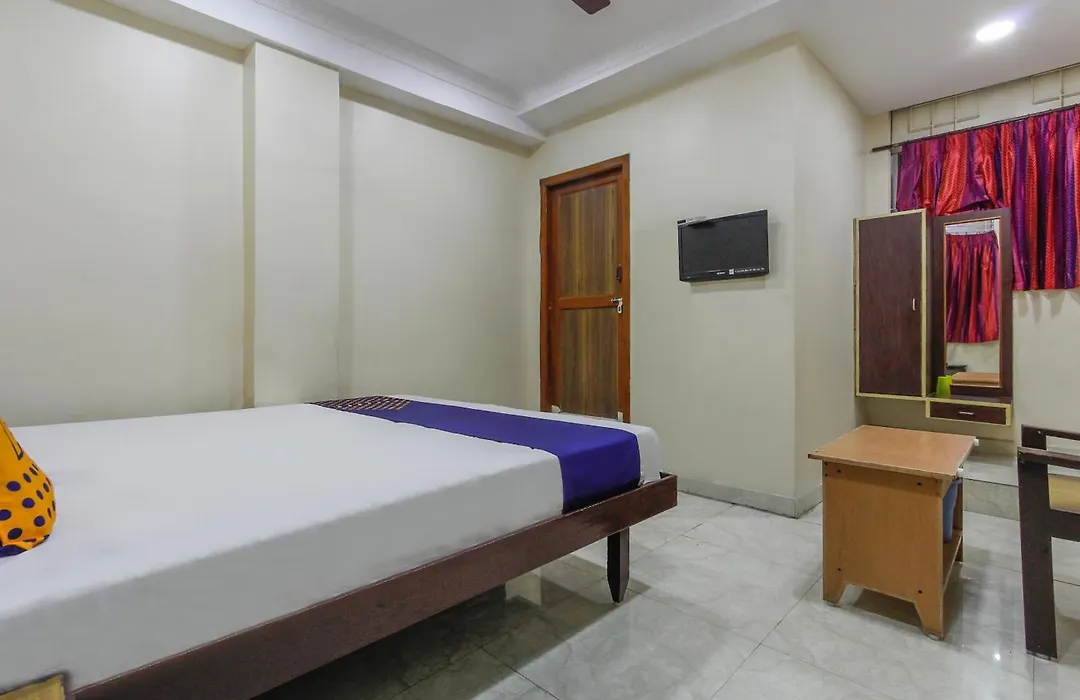 Spot On Thangam Lodge-1
