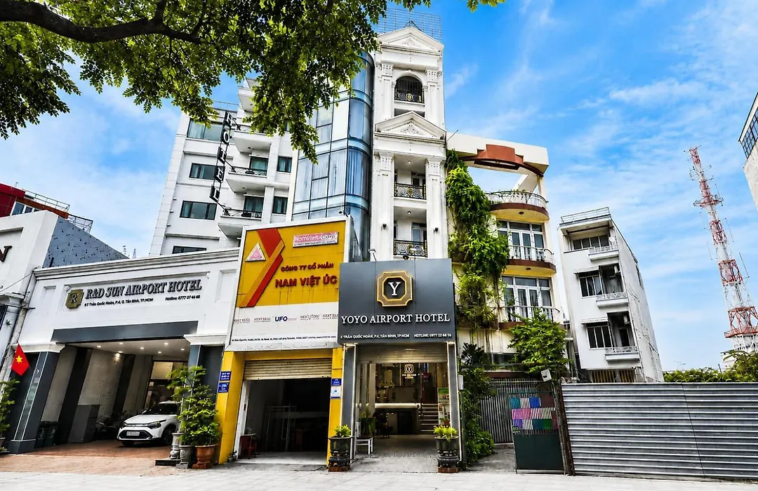 Yoyo Airport Saigon Hotel-1