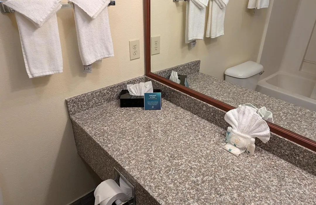 Quality Suites-1