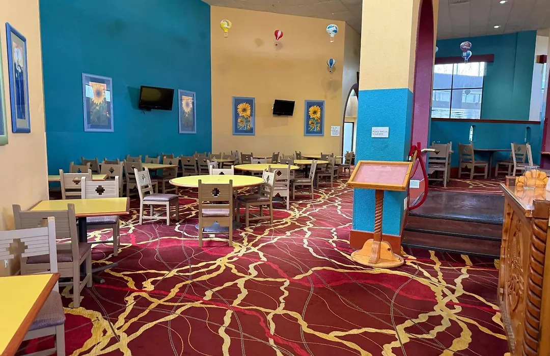 Ramada By Wyndham Albuquerque Midtown-1