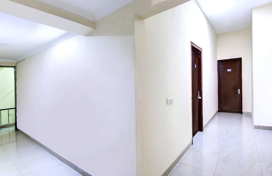 Hotel O Shiv Shakti Inn Near Kamal Cinema-1