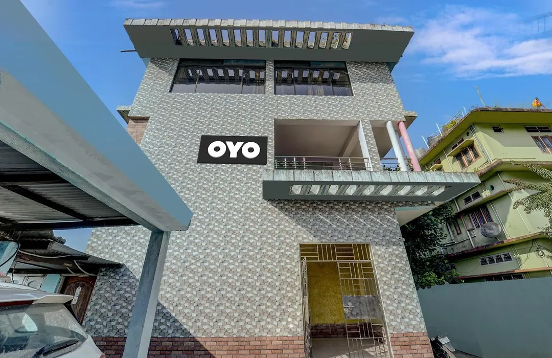 Hotel O Home Trimurti Guest House-1