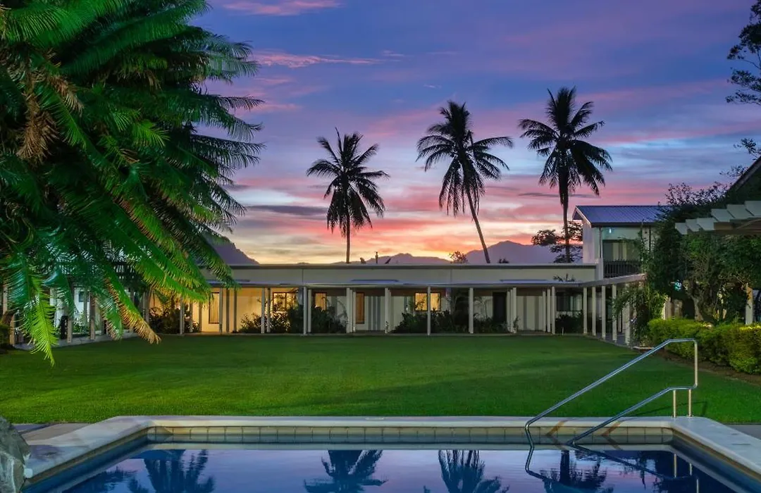 Fiji Gateway Hotel-1