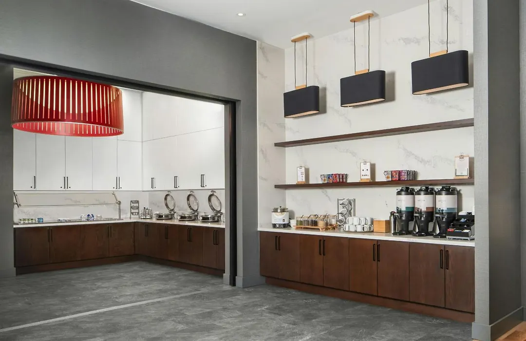 Residence Inn By Marriott Montreal Airport-1