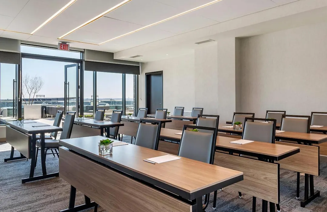 Cambria Hotel Washington Dc Navy Yard Riverfront-1