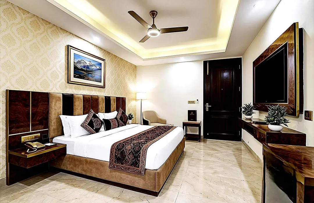 Hotel Happy Stay Free Airport Pickup Delhi Airport-1