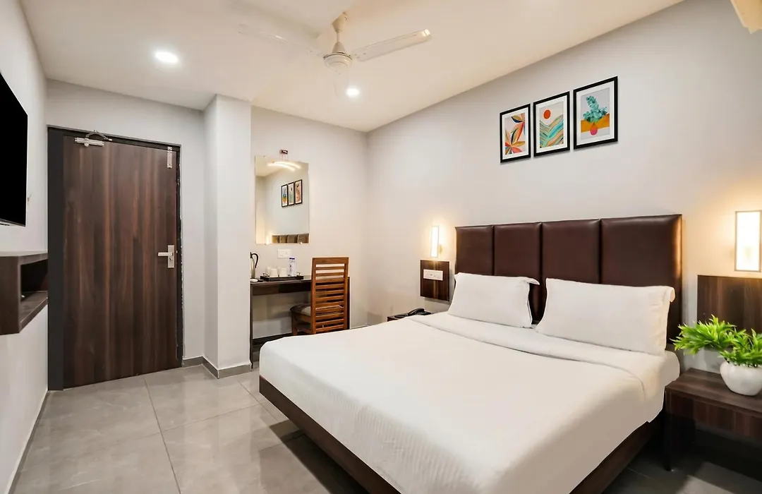 Palette Country Club Surat-1