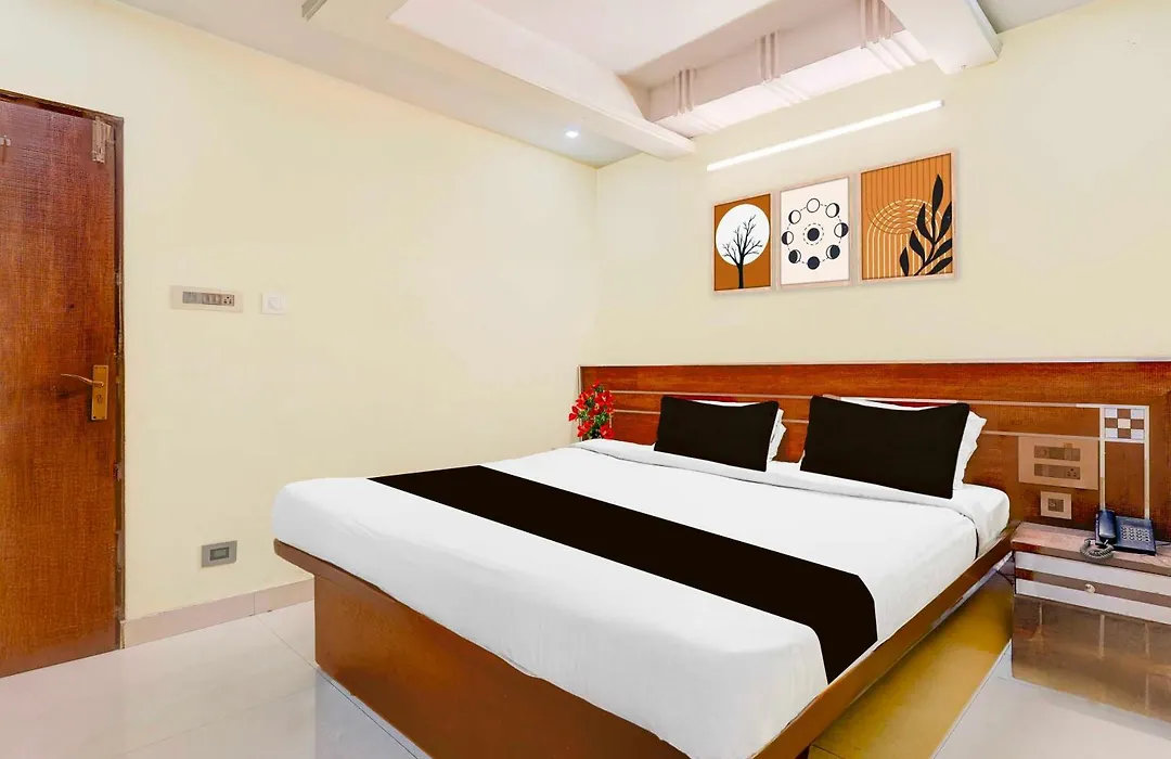 Townhouse Oak Sankaramatam Road Diamond Park-1