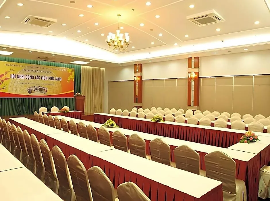 Nha Khach Quoc Hoi Ho Chi Minh-1