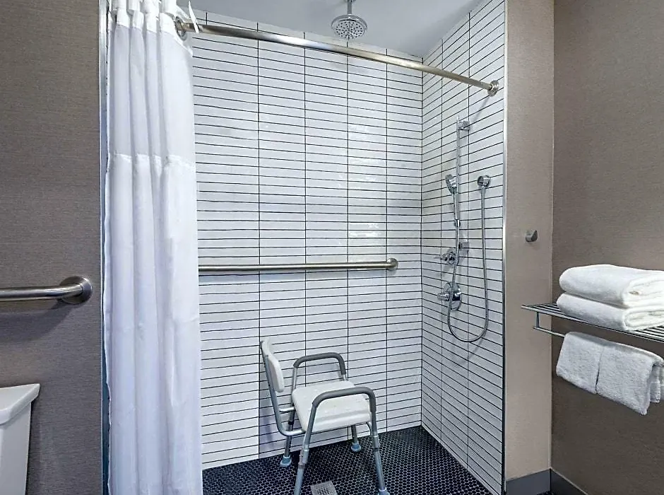 Wyndham Garden Laguardia South-1