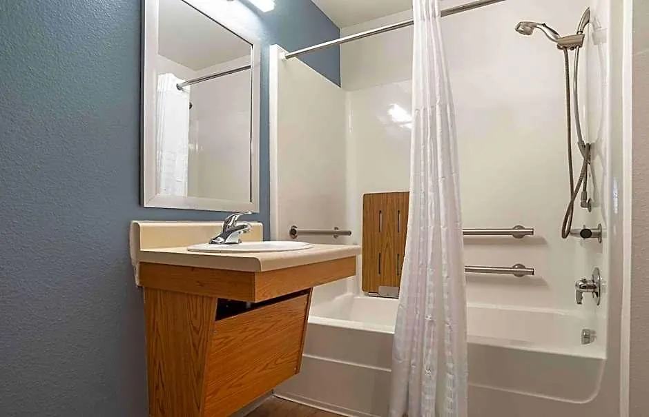 Extended Stay America Select Suites - Orlando - Sanford - Airport-1