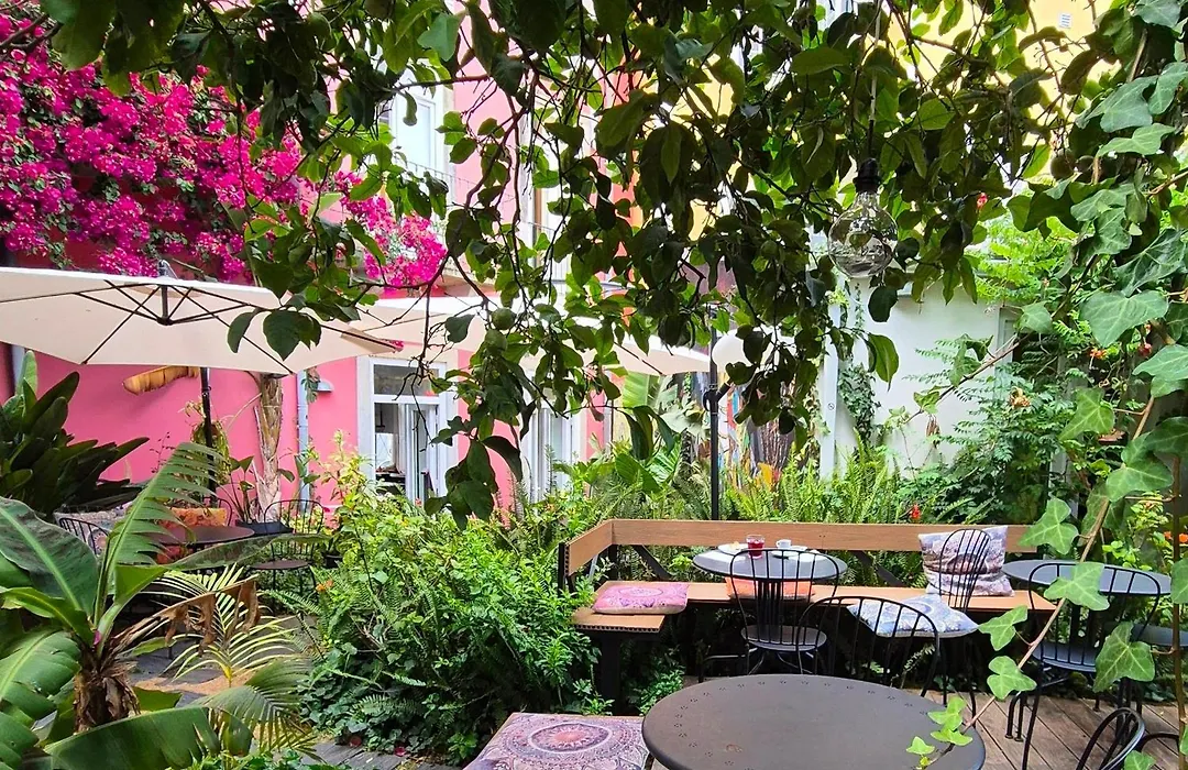 Tings Lisbon-1