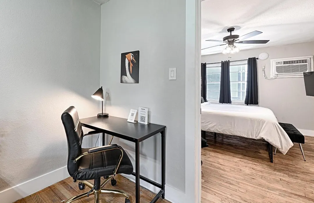 Cityplace Bnb Aparthotel-1