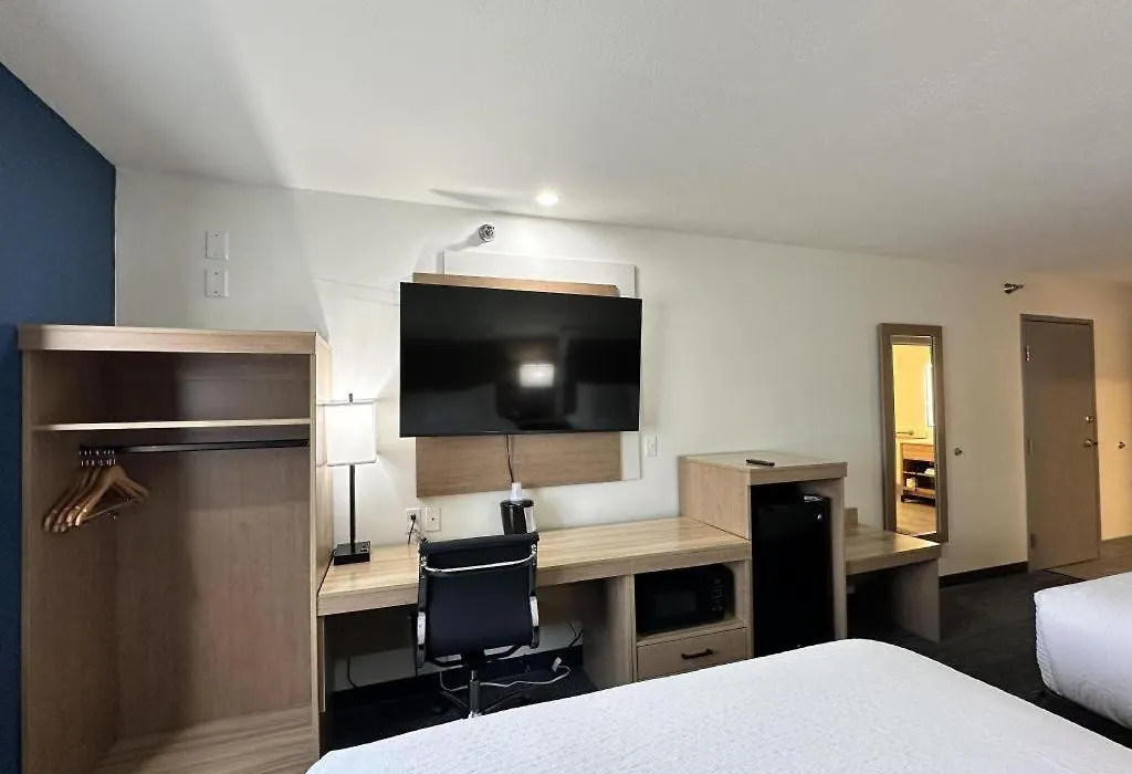 Best Western Red River Lodge Fargo Nd-1