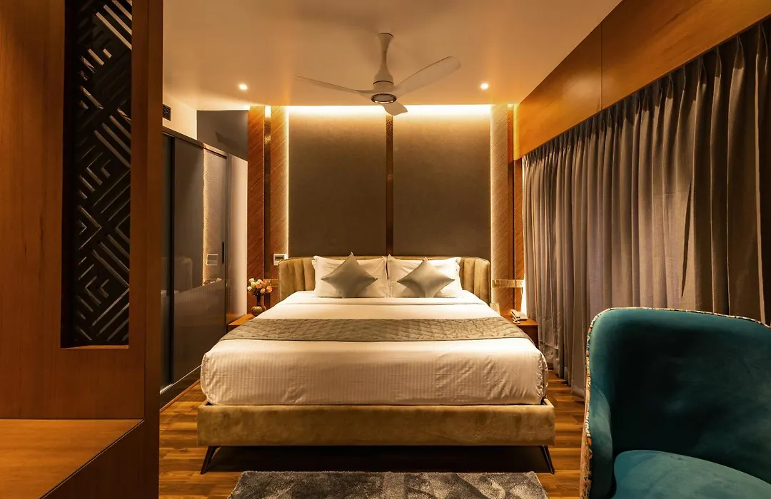 Paramount Residency-1
