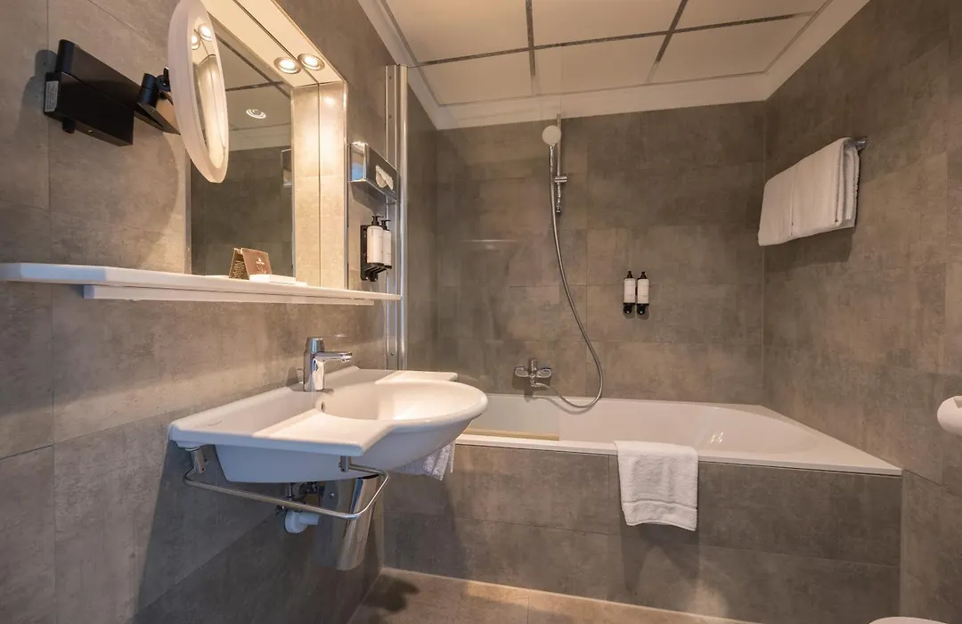 Apollofirst Boutique Hotel-1