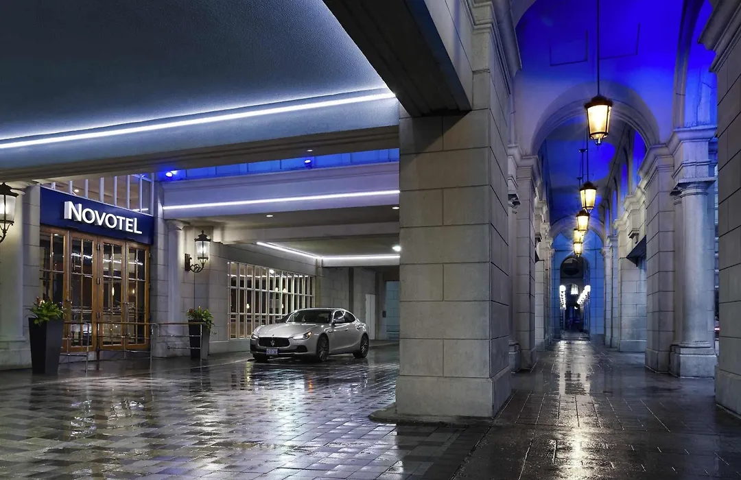 The Novotel Toronto Centre-1