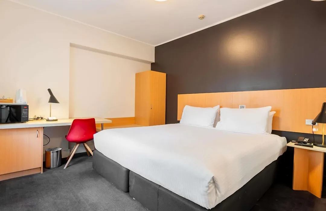Ibis Sydney World Square-1