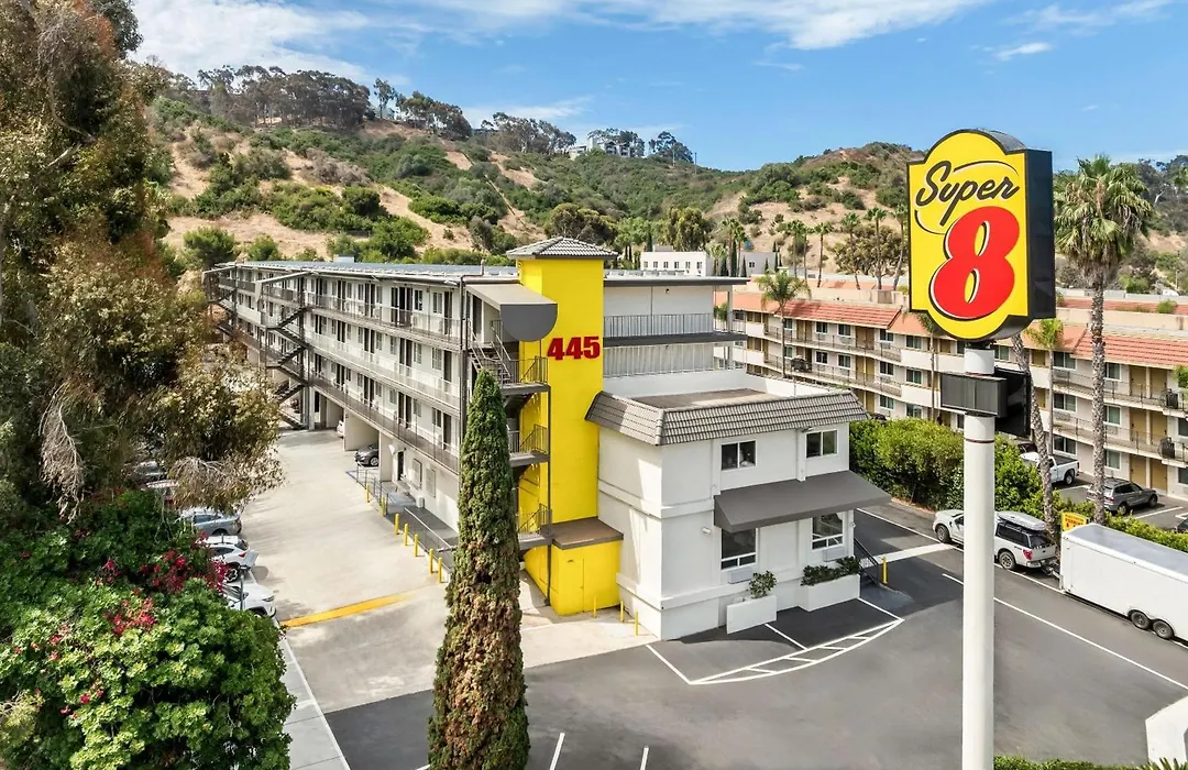 Super 8 By Wyndham San Diego Hotel Circle-1