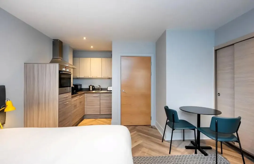 Staycity Aparthotels Edinburgh West End-1