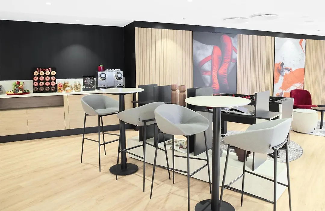 Radisson Red, Oslo Airport-1
