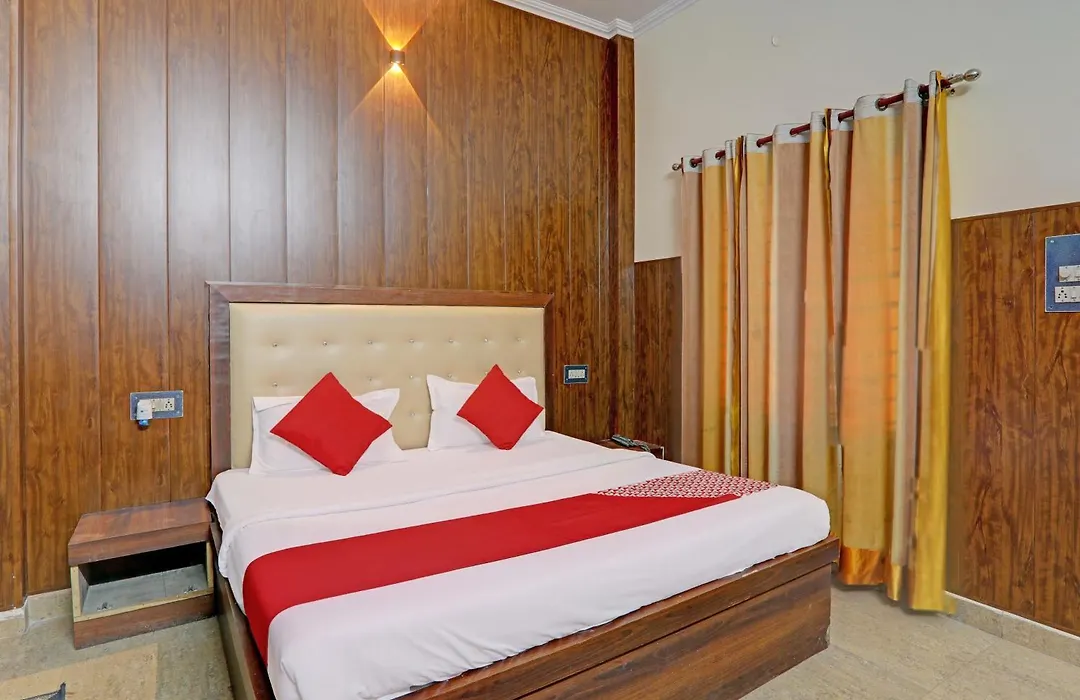 Hotel O Cz Inn-1