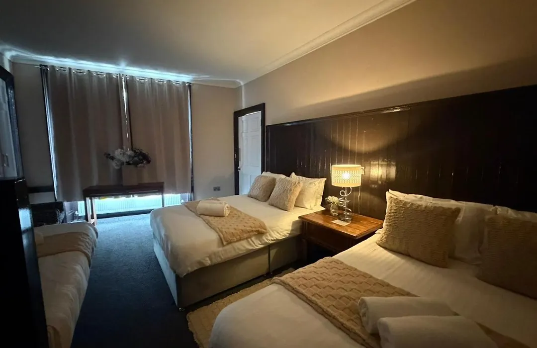 Luxe Rooms-1