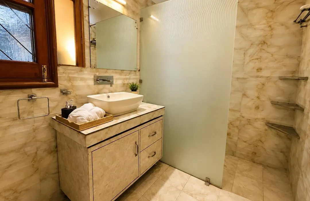 The Lawn House 3Bhk Villa With Ev Point 3Kw-1