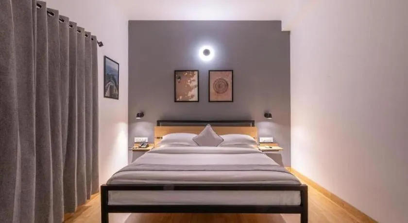 Loft 24-1