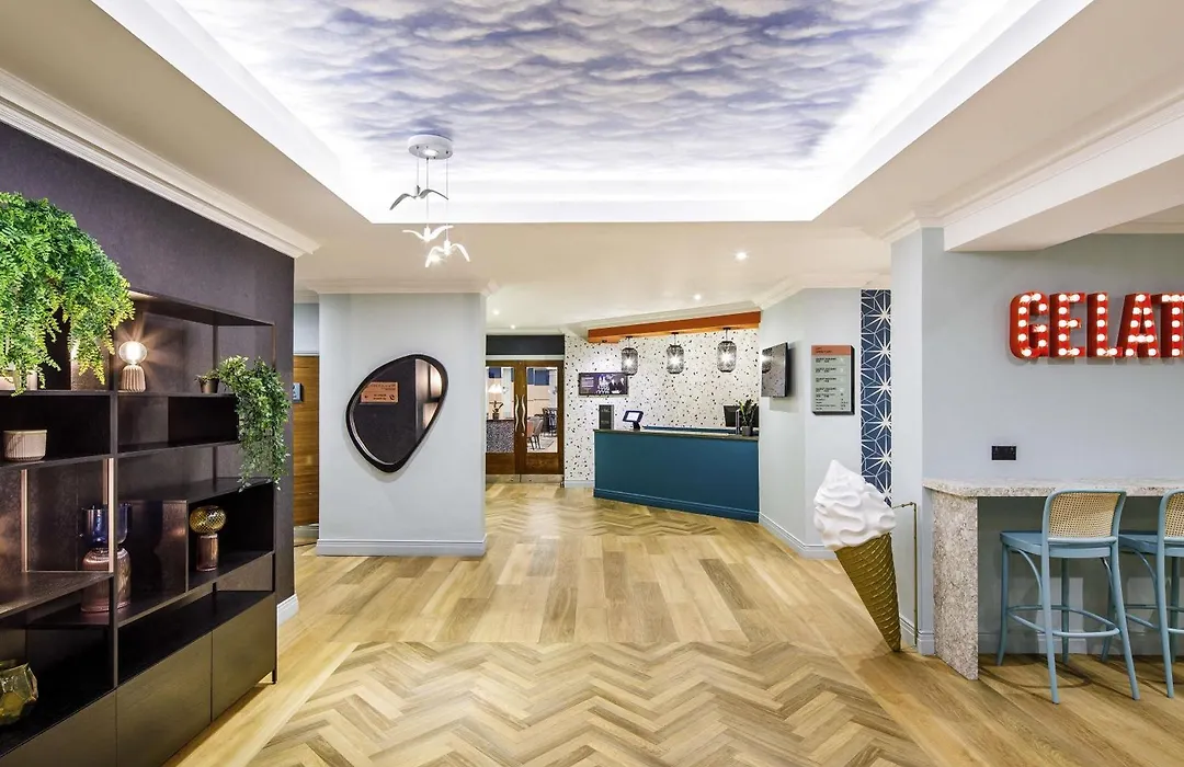 Ibis Styles Bournemouth-1