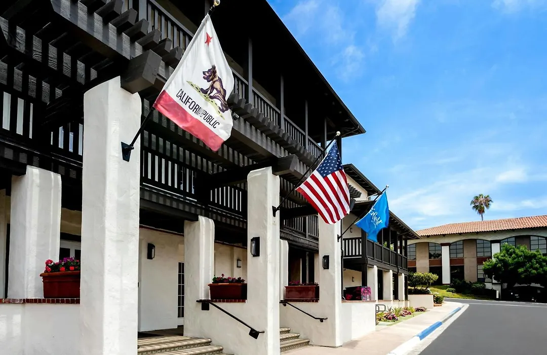 Fairfield Inn & Suites San Diego Old Town-1