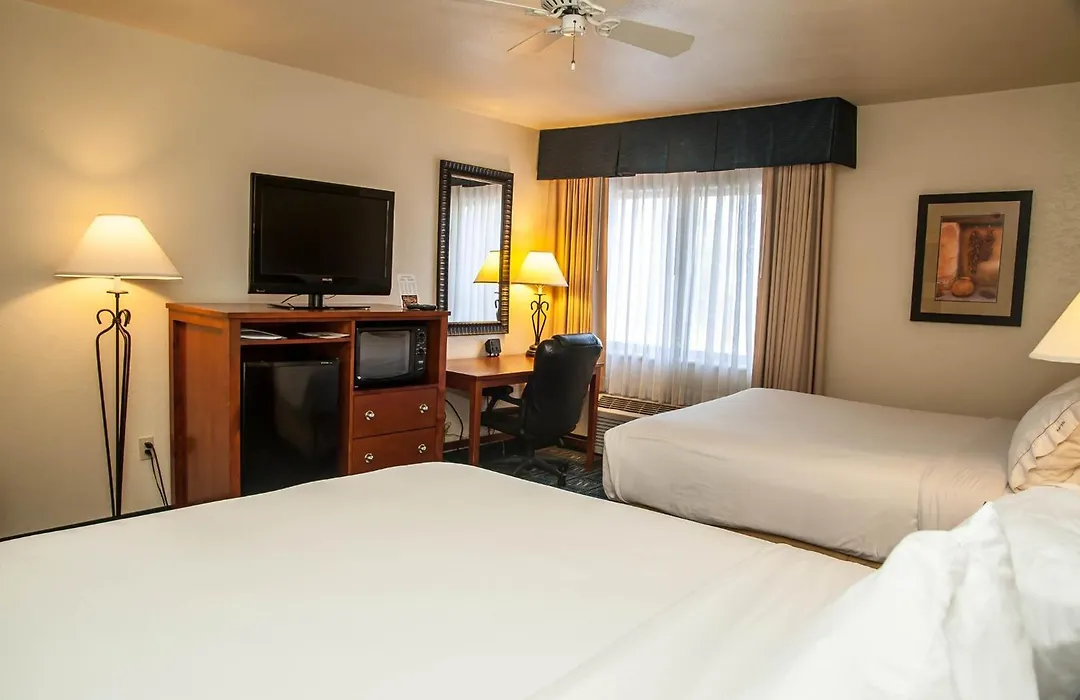 Holiday Inn Express Tucson-Airport By Ihg-1
