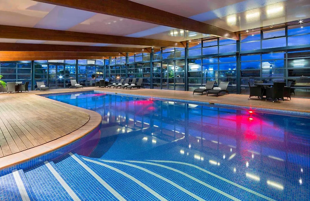 Novotel Canberra-1