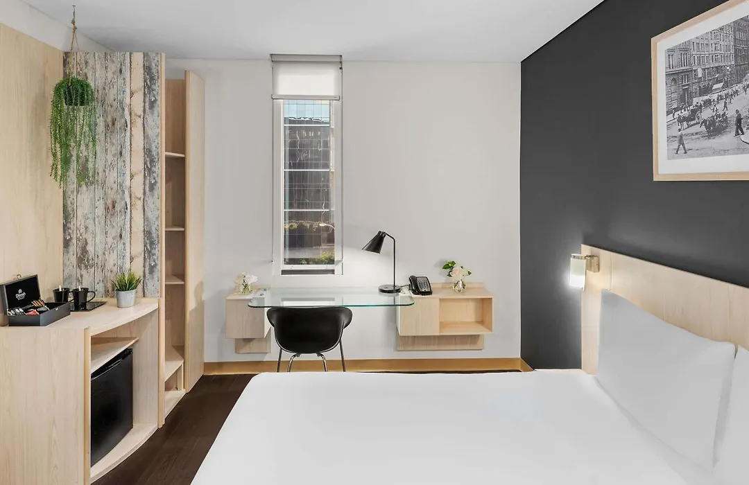 Ibis Sydney Barangaroo-1