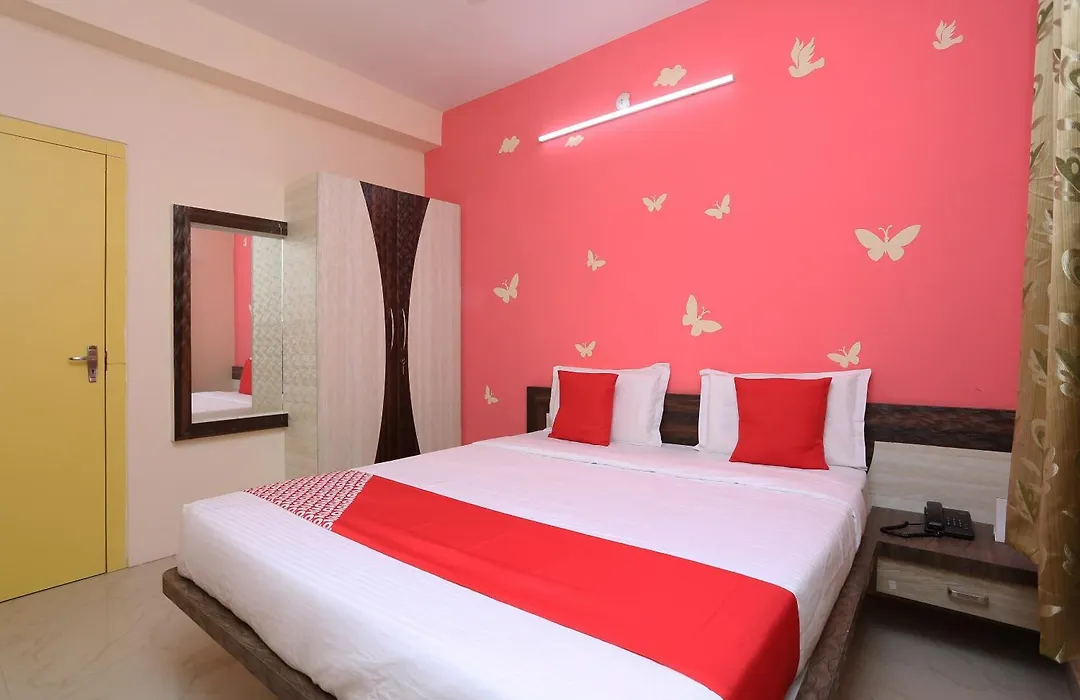Hotel O Greenland Inn-1