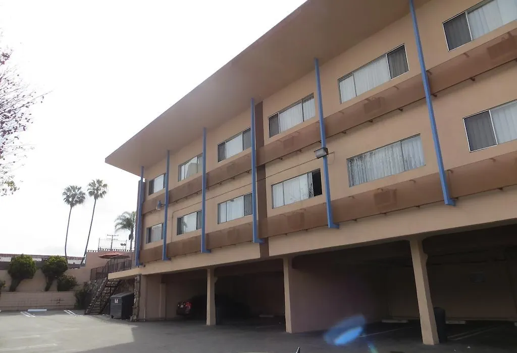 Jet Inn-1
