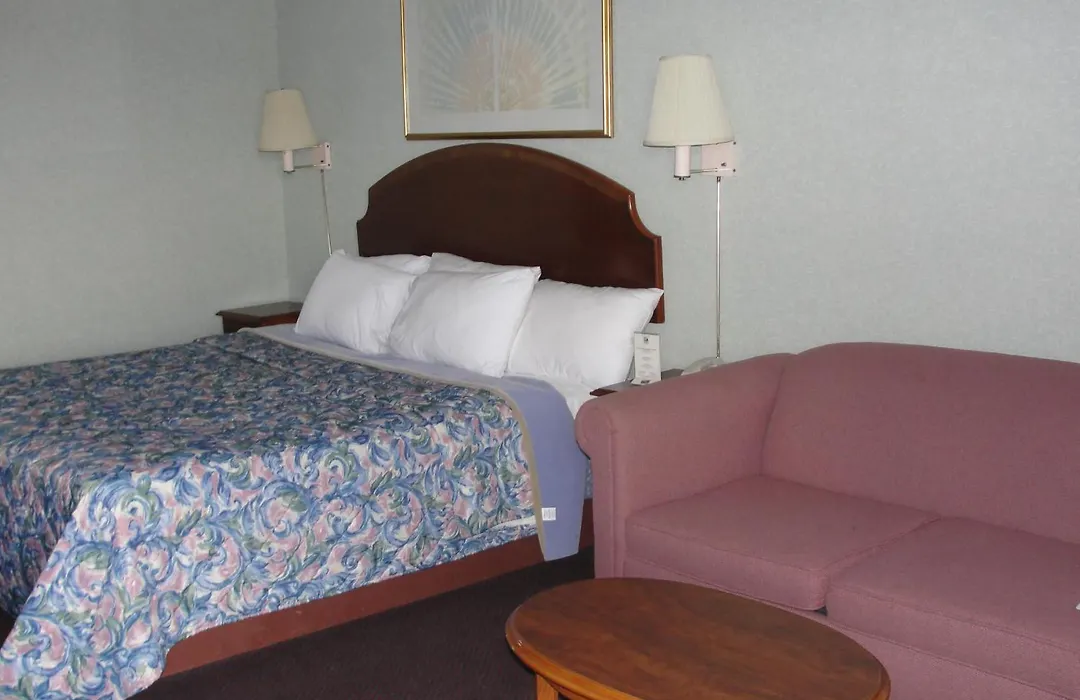 Budget Inn-1