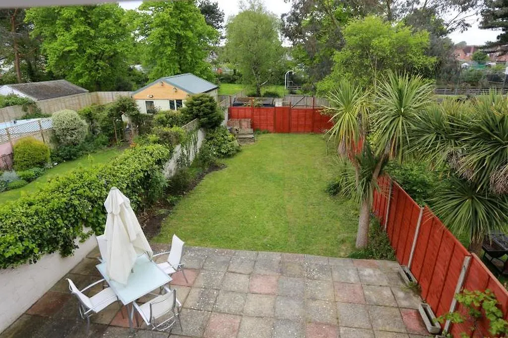 Bournemouth Holiday Home-1