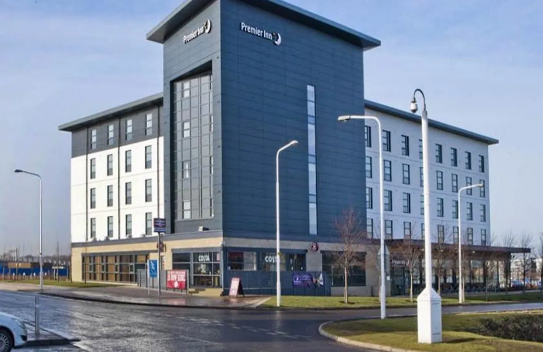 Premier Inn Edinburgh Park-1