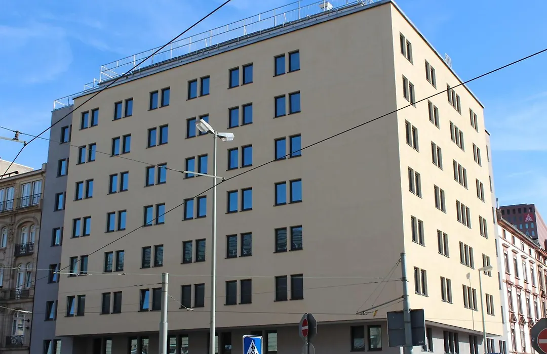 Grand Hotel Empire-1